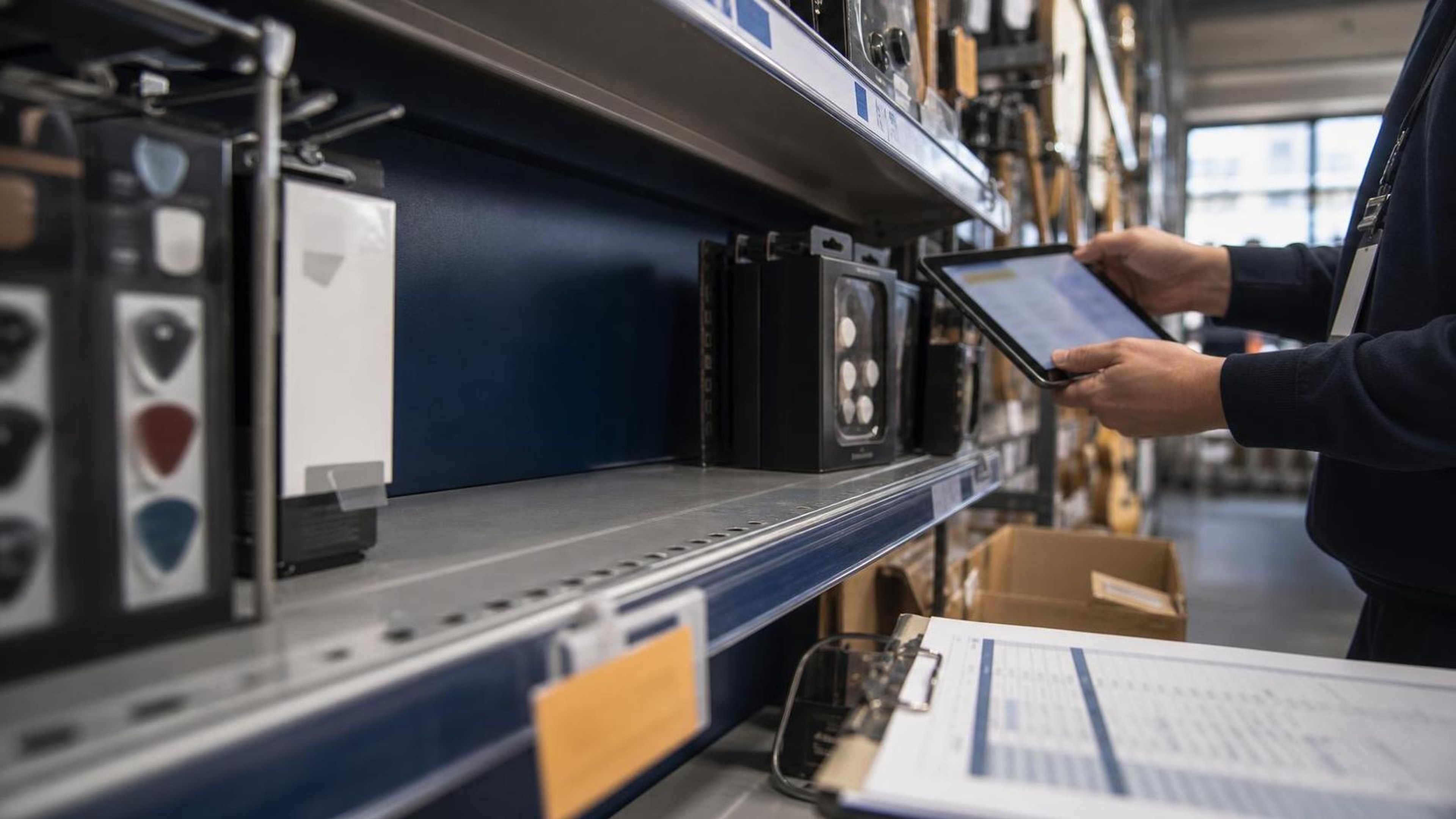Editorial photo of store shelf and replenishment decision scene for the article topic and merchant operations context.